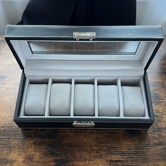 Watch Case - Picture 2 of 2